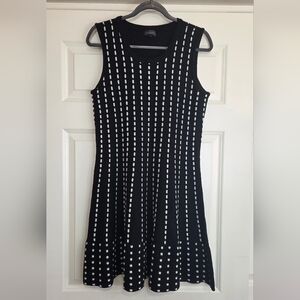 The Limited Black and White Sleeveless Knit Sweater Dress - Size XL